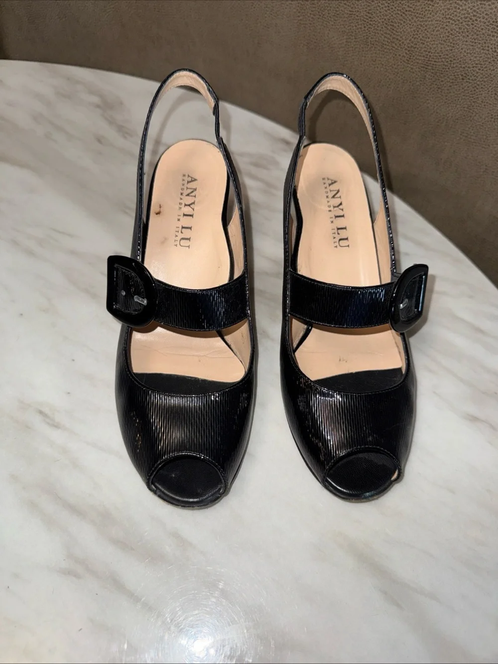 Anyi Lu Tulipe Black Wave Patent Women’s Size 8